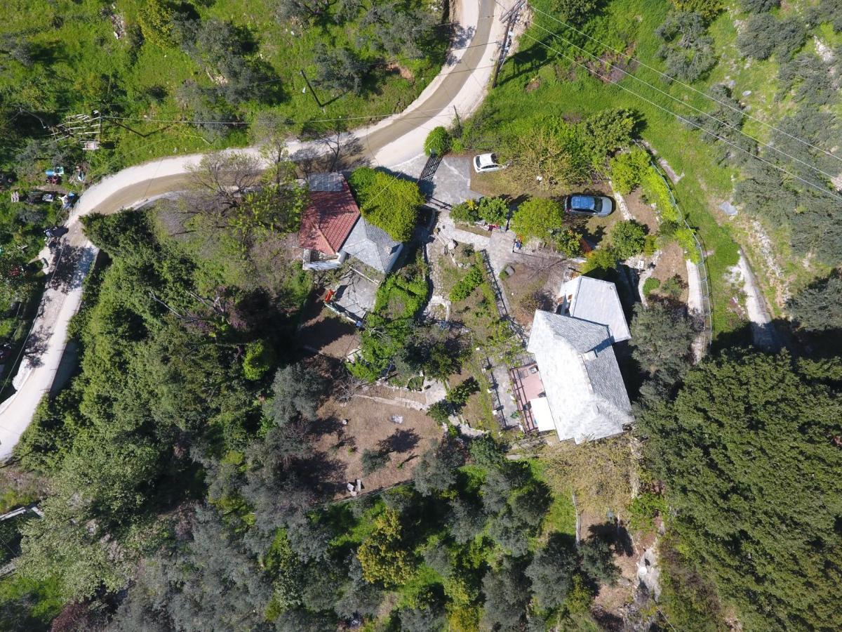 Holiday home Daria's Agioi Saranta